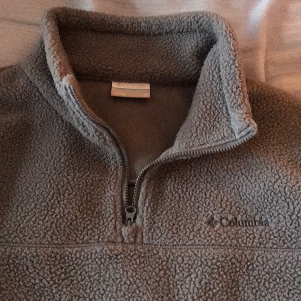 Columbia Women’s Fleece. Medium. Gray.